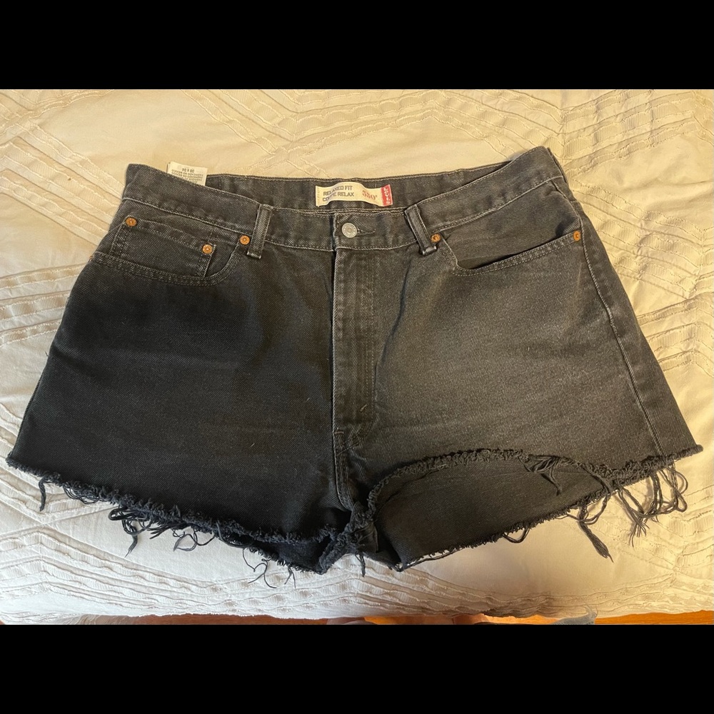 Levi’s - 501 High Rise Cut Off Denim Shorts